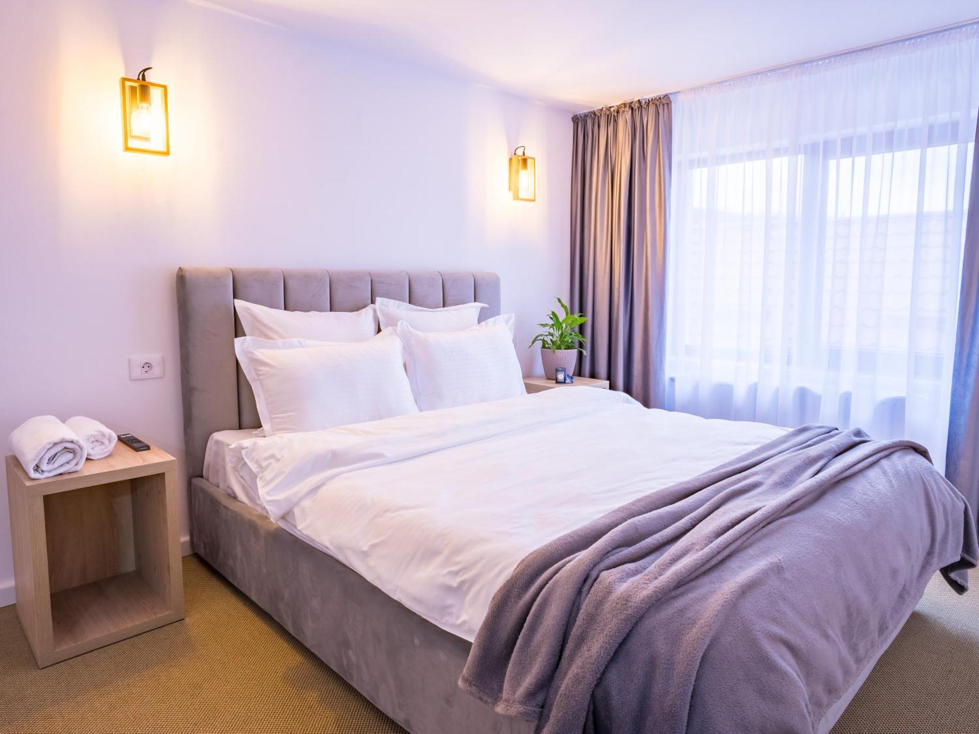 Hotel Casa Zuz Voronet Gura Humorului Zewnętrze zdjęcie