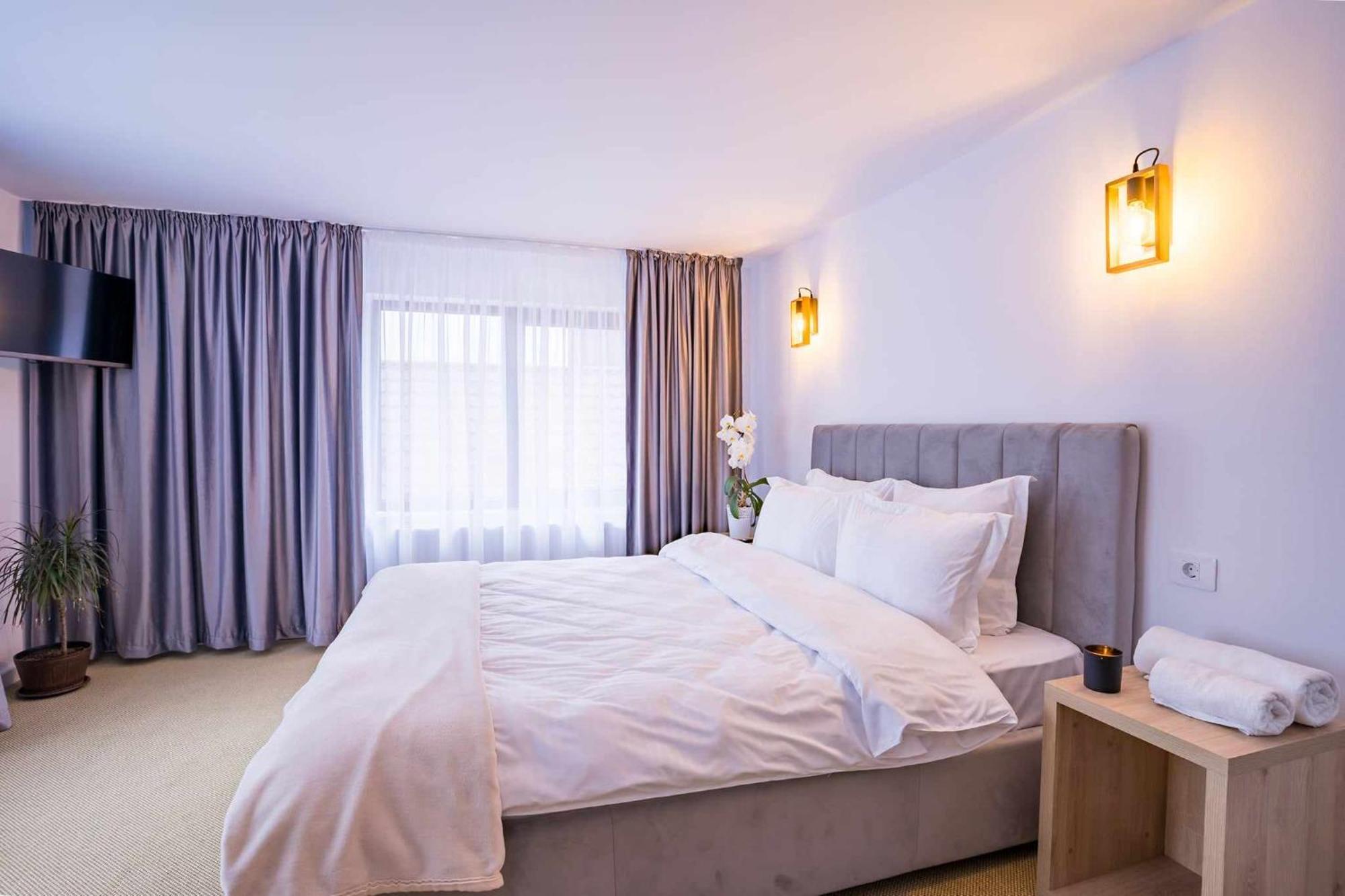 Hotel Casa Zuz Voronet Gura Humorului Zewnętrze zdjęcie